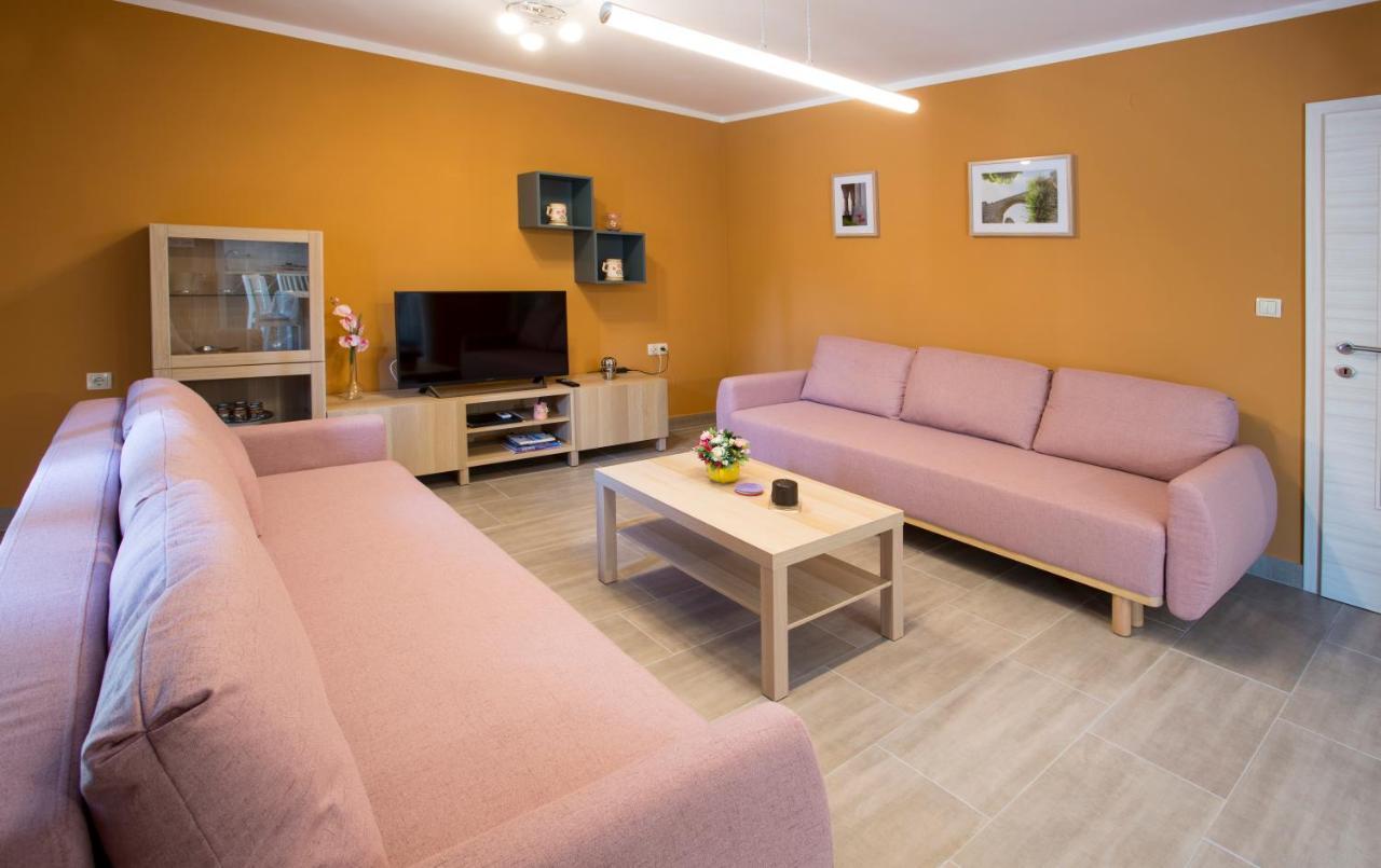 Apartman Lori Kastav Eksteriør bilde